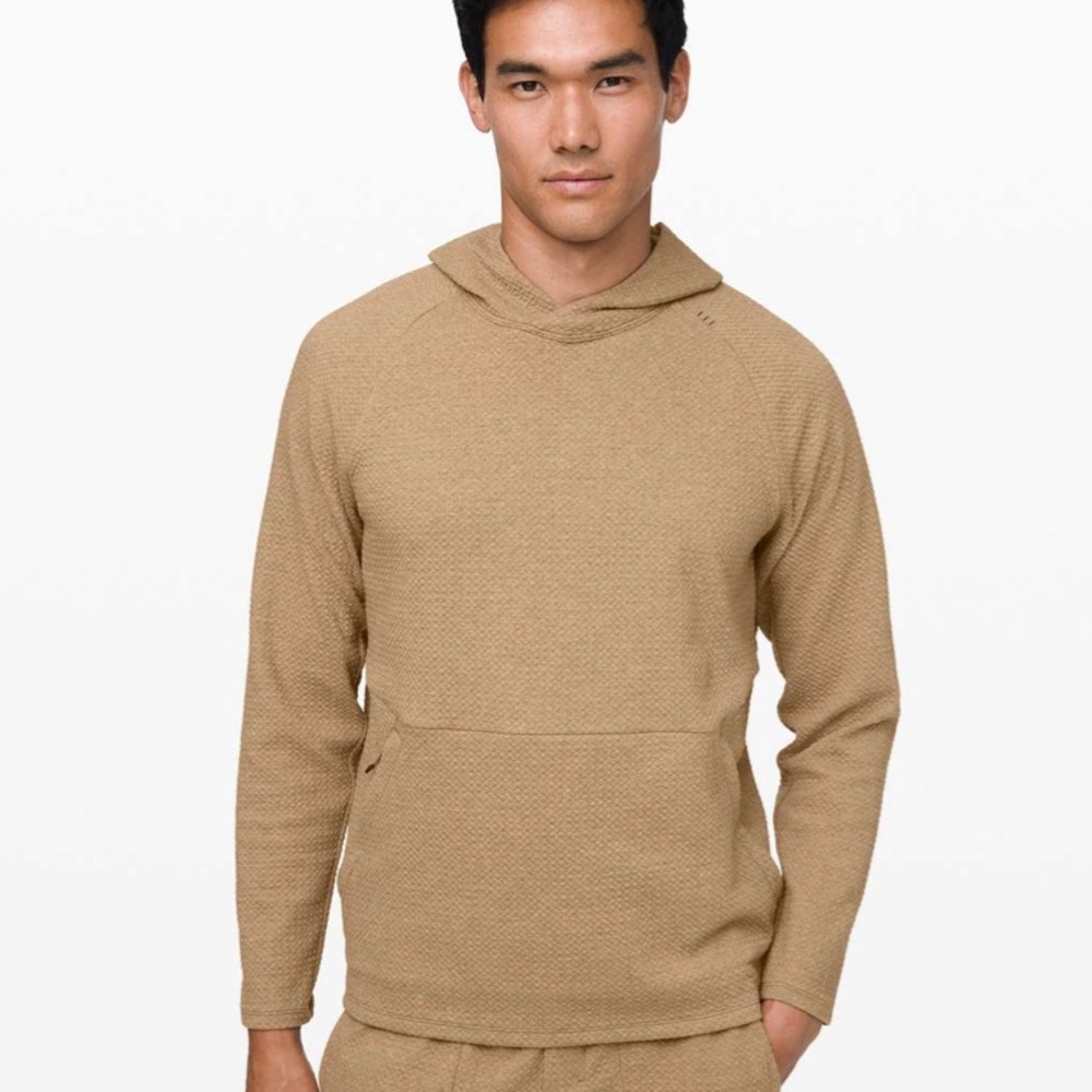 lululemon mens At Ease Hoodie size small NWOT